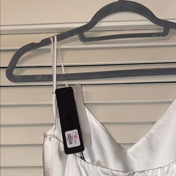 NWT Black Halo Saxon Black and White Jumpsuit - Picture 9 of 11